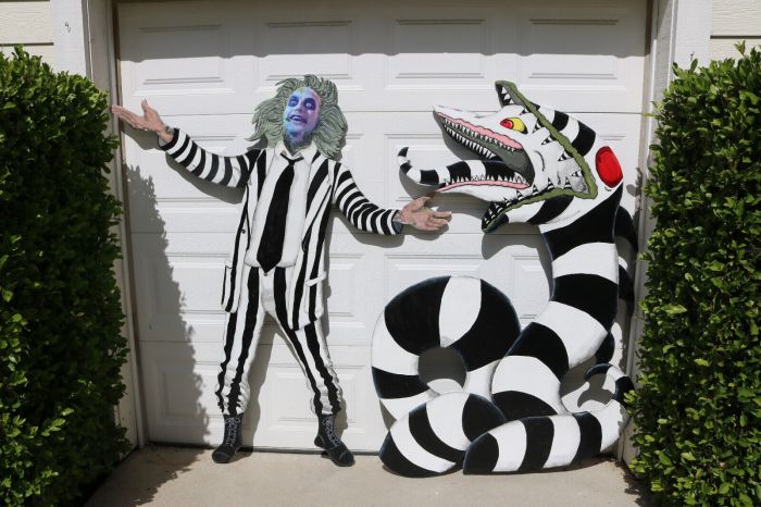 Beetlejuice sand worm costume diy